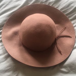 Brown hat